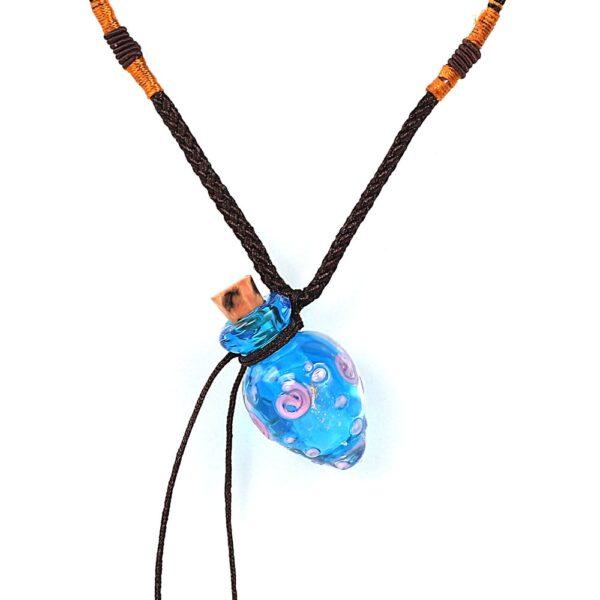 Collana diffusore oli essenziali in vetro blu chiaro stile artigianale Aroma Bano