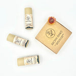 Kit natalizio Aroma Bano con Cannella, Arancia Dolce e Chiodi di Garofano fotografato dall’alto