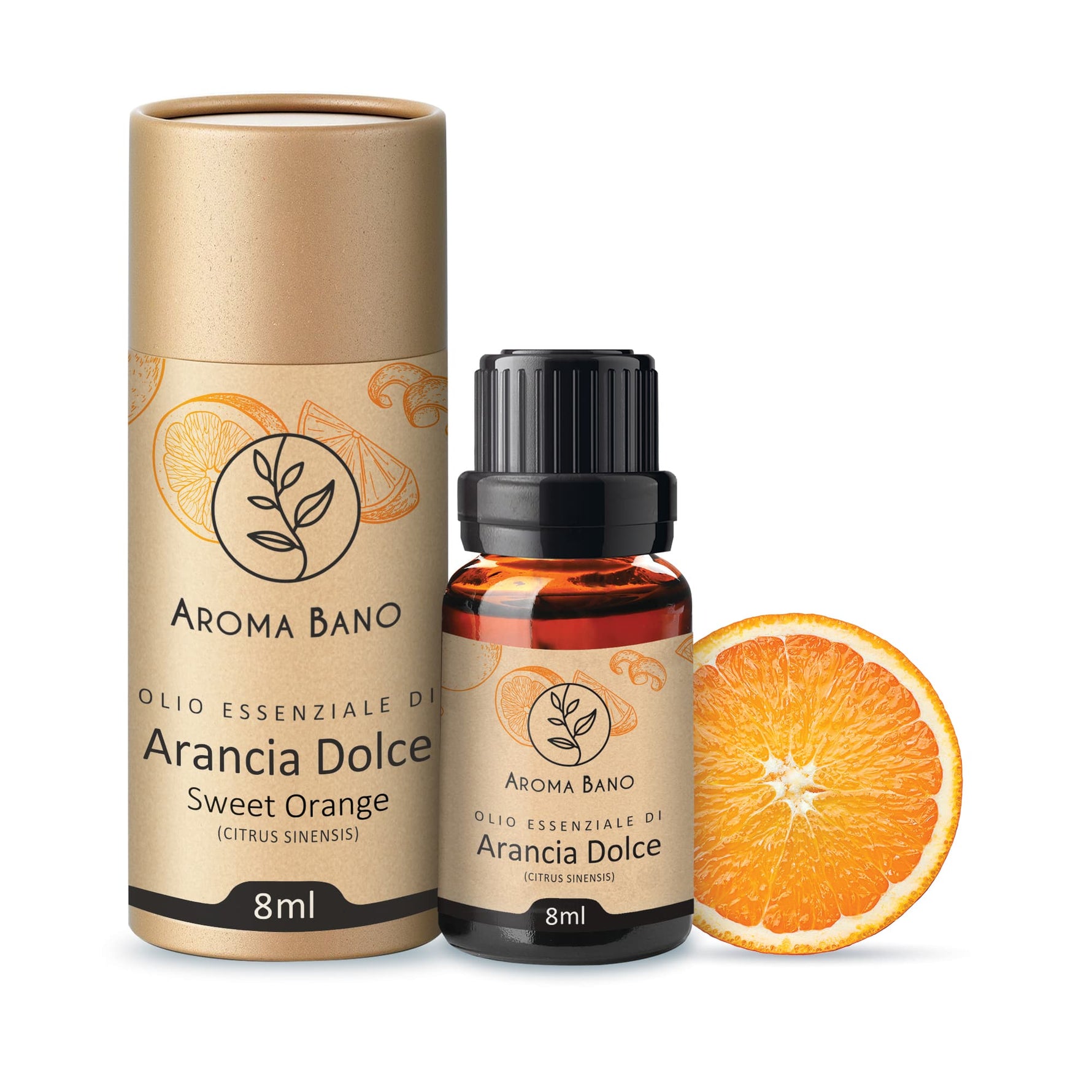 Confezione e bottiglia da 8 ml di olio essenziale di Arancia Dolce Aroma Bano accanto a una fetta di arancia