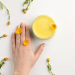 Trattamento naturale alla calendula per pelle sensibile e idratata